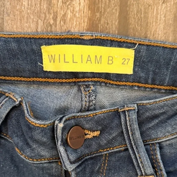 William B. Classic Blue Skinny Jeans for Women - Picture 2 of 9